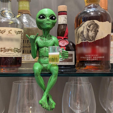 Alien Invasion “Party Alien” Male Hang Loose Beer Drinking Ledge Lounger 10 Inch H Funny Home or Garden Alien Statue